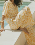 Wide leg linen pants for women.