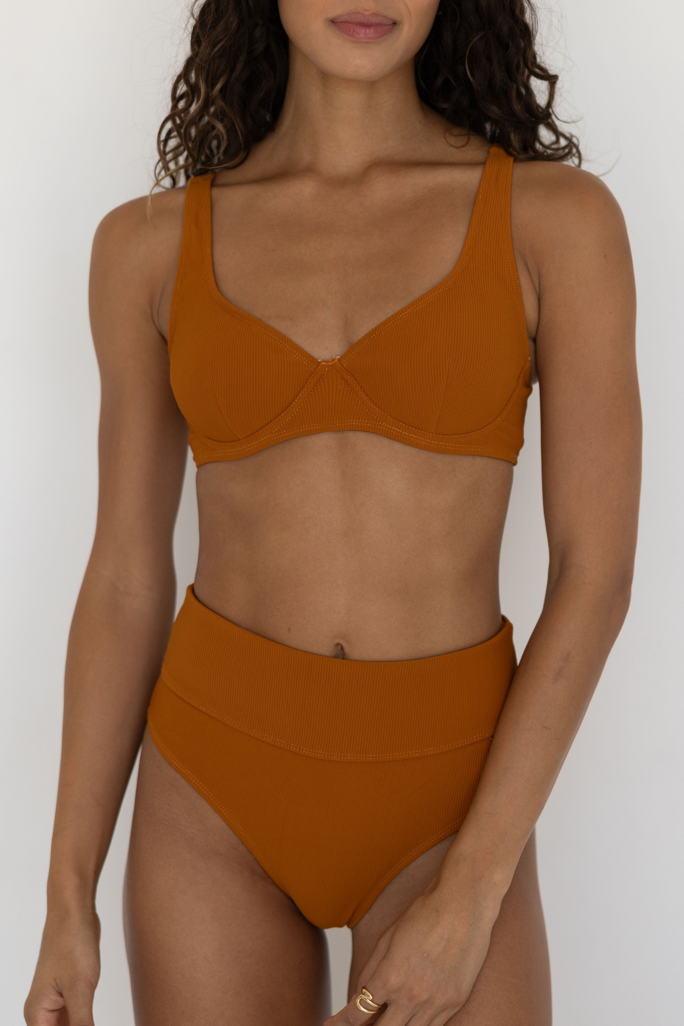 Ember Bikini Top | Ribbed V Neck Underwire Bikini Top