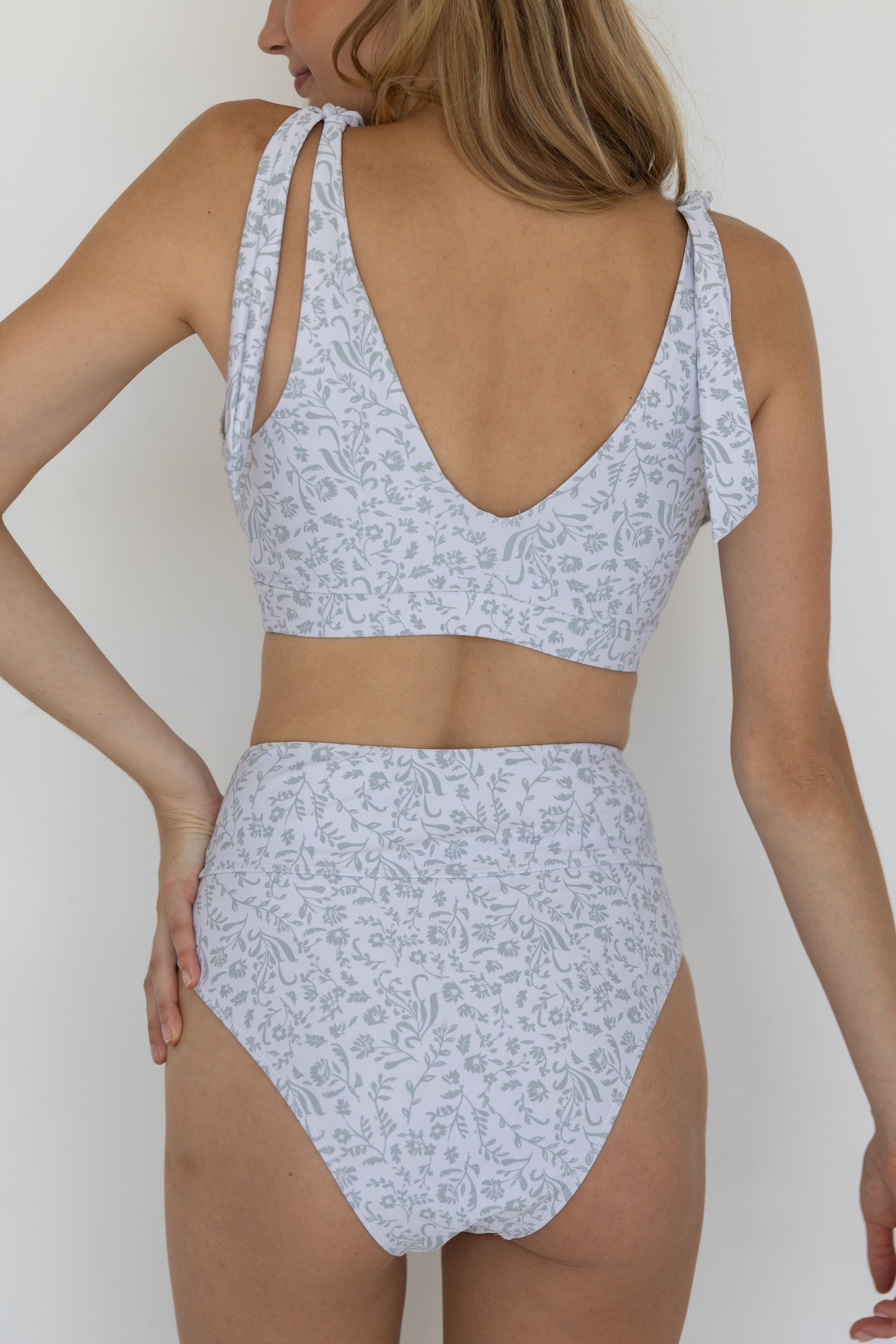 Magnolia Bikini Top | V Neck Floral Tie Strap Bikini Top