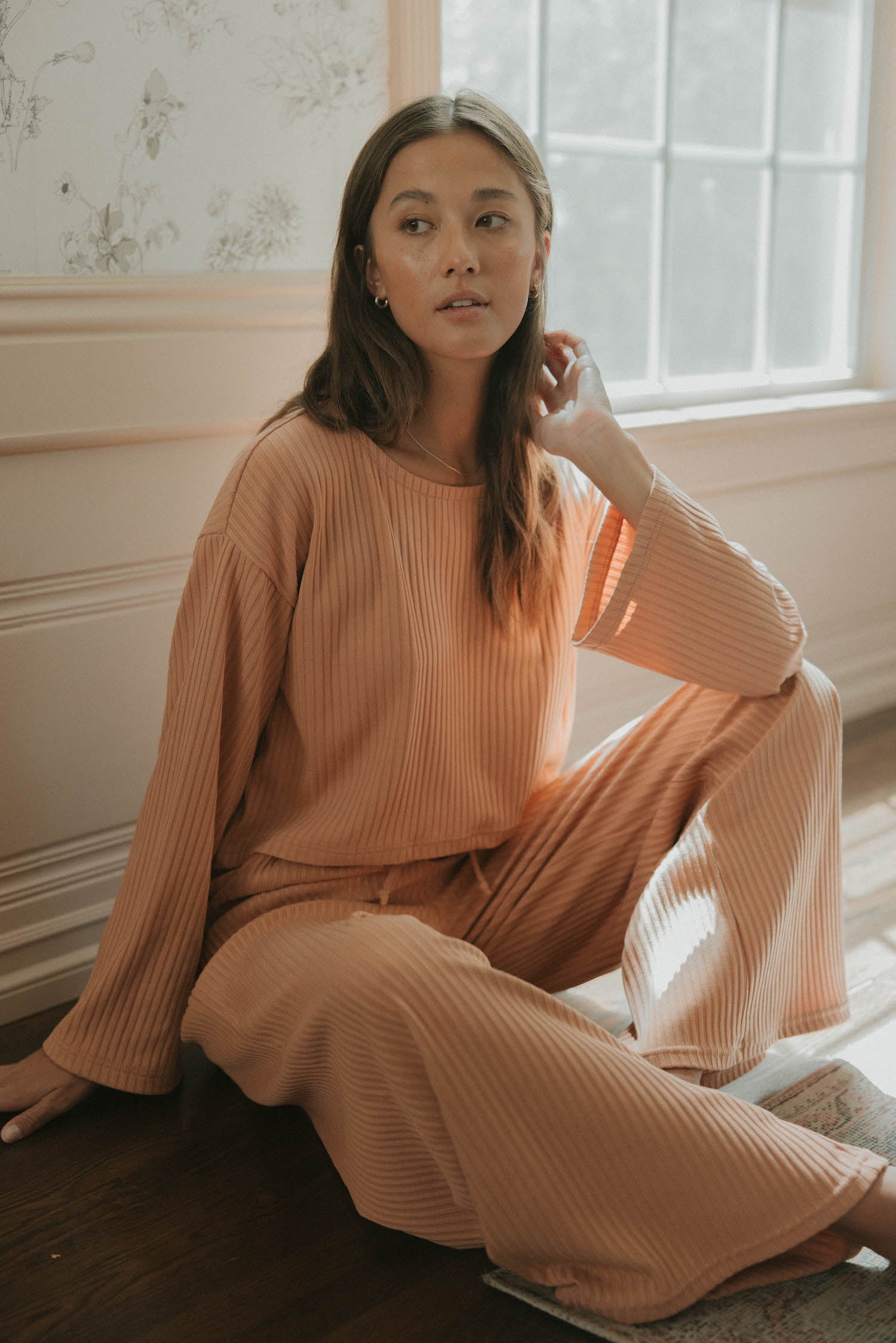 Ribbed luxury loungewear set for women.