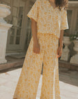 Wide leg linen pants for women.