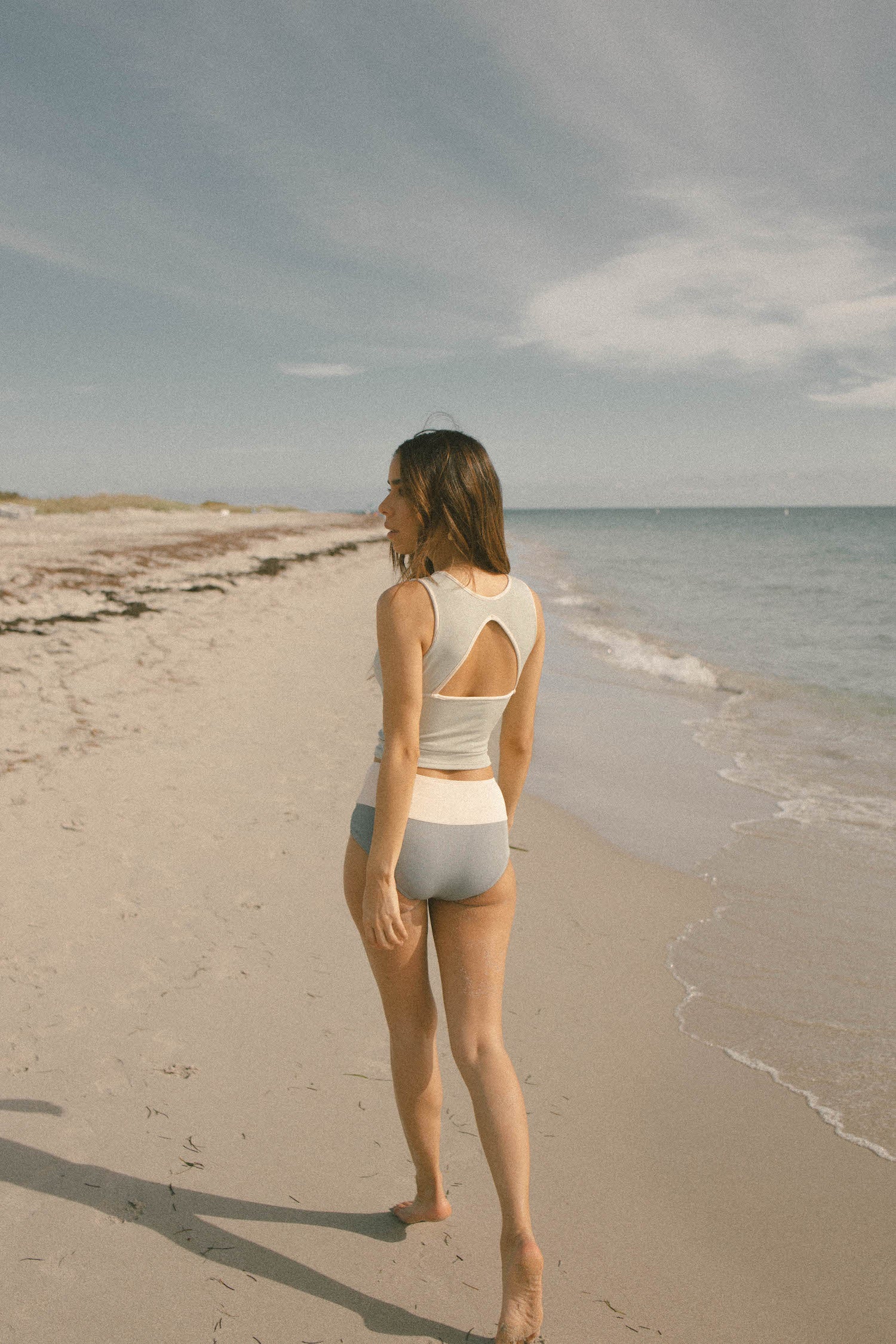 Women's high waisted bikini bottoms. 